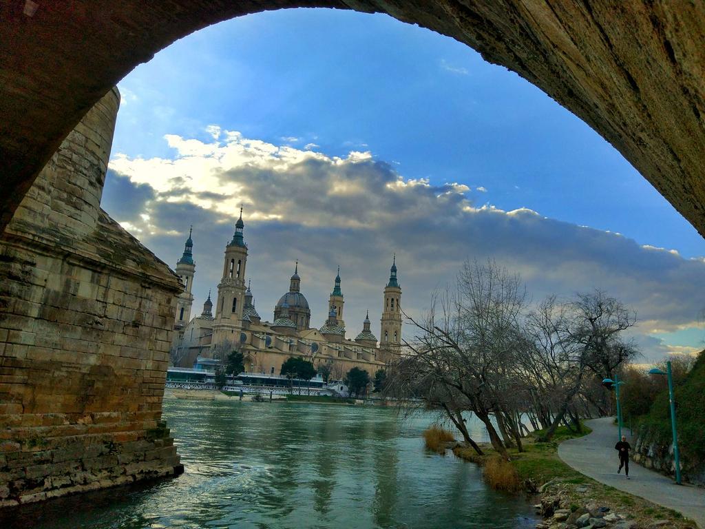 Mirador Del Ebro Apartment Zaragoza Exterior foto